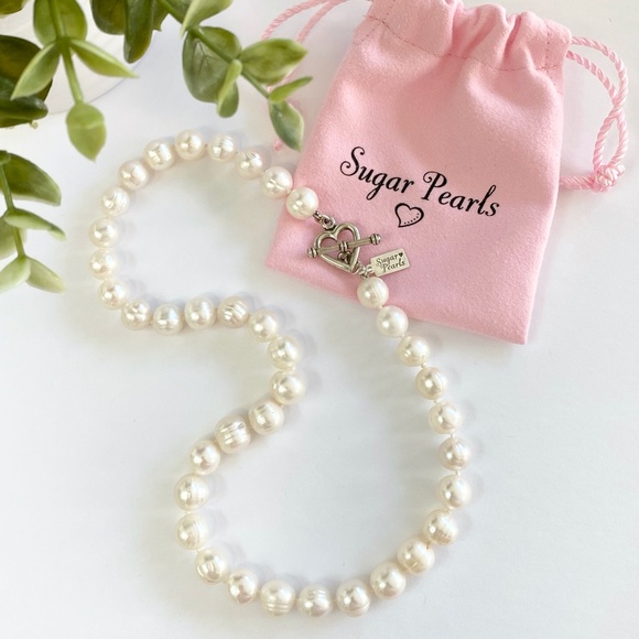 Freshwater Pearl Necklace w/Sterling Heart Toggle - Picture 2 of 5